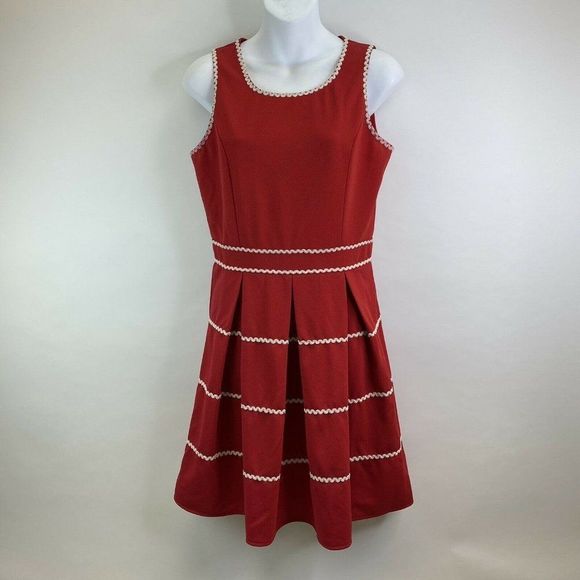 Altar'd State Dresses & Skirts - Altar'd State Red White Rik Rak Trim A-Line Sleeve